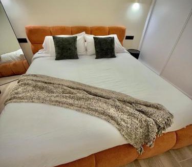 Montolivet Apartment | Tao Suite 2 next to the Aquarium