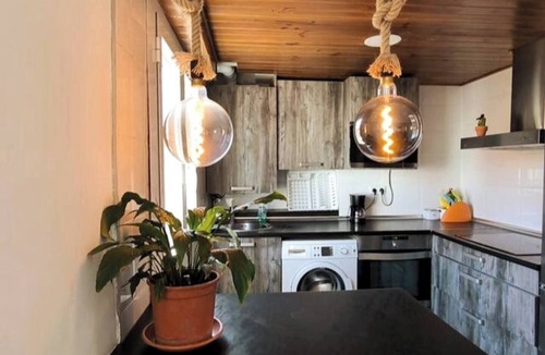 Parque de Roma Apartment | The Essence of Delicias by Alogest