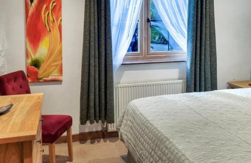 Glandyfi House | The Glen
