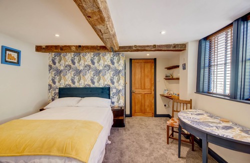 Devizes Bed & Breakfast | The Green Parrot
