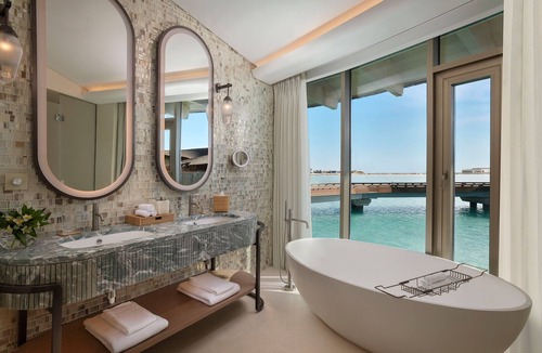 Saudi Arabia Resort | The St. Regis Red Sea Resort