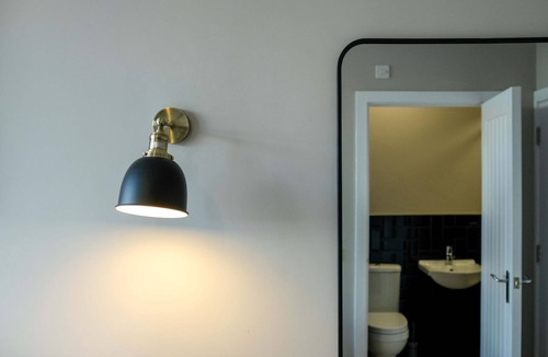 Bradley Stoke Apartment | The Willow Studios - Flat 4