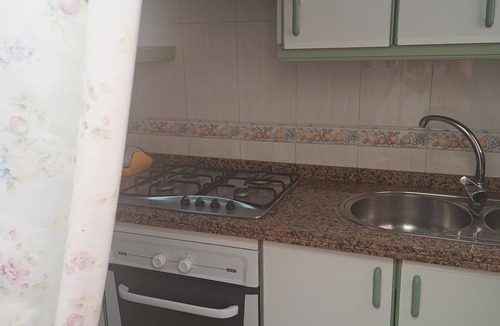 Nerja City Centre House | TOWNHOUSE WITH PATIOS, BBQ, FREE WIFI AND PARKING AT 5 'ON FOOT OF THE BEACH