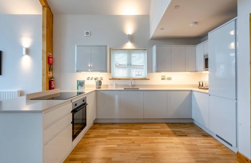 Tewitfield Cabin | Tranquillity 3 (Pet), Carnforth