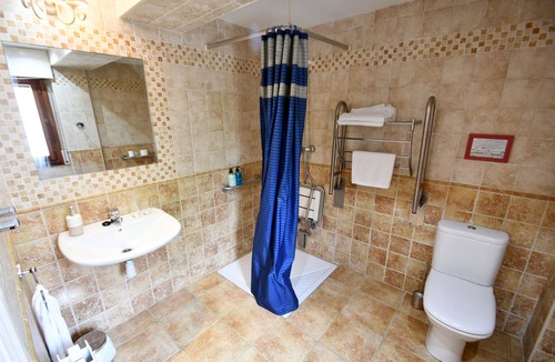 Zierbena House | TRIPLE ROOM