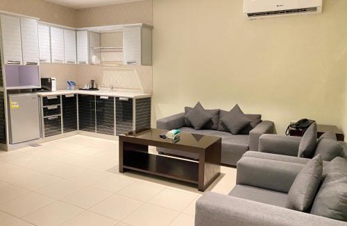 Al Mubarraz Hotel | Triple Tree Serviced Unites