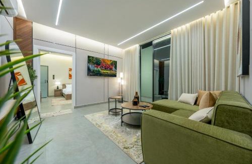 Ghirnatah Apartment | Unique Suite With Smart Entry