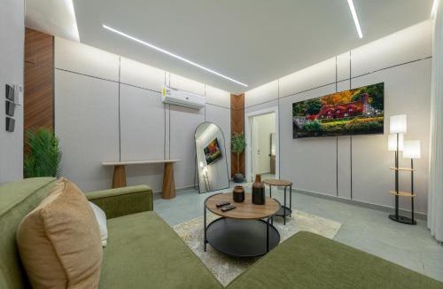 Ghirnatah Apartment | Unique Suite With Smart Entry