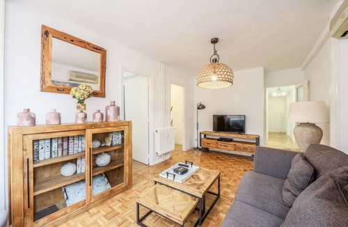 Imperial Apartment | Urban Oasis in Madrid: Steps From River Manzanares