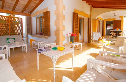 Mal Pas-Bon Aire Ski Chalet | V. Villa Camila next to Sant Pere Beach