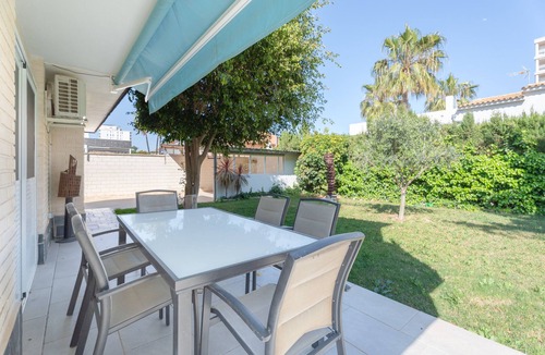 Canet de Berenguer House | Vacation Home "Chalet Itsaso" with Terrace & A/C
