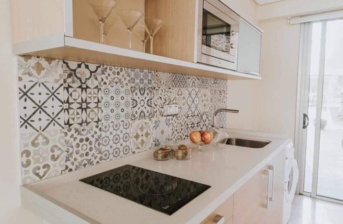 Vegueta Apartment | Vacation 'Urban Paradise 2' with Balcony, Wi-Fi and Air Conditioning