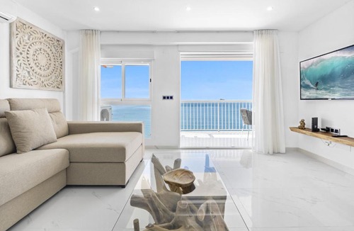 Benidorm Apartment | Veracruz 20-D Deluxe Apartment Levante Beach
