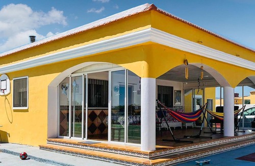 Moncofar House | Very spacious and family vacation home with sports and playground and swimming pool.
