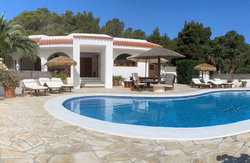 Cala Vadella Villa | Villa 1ºQuality in Natural Park, Biliard, Table-Tennis, Jacuzzi, Beaches, Sunset