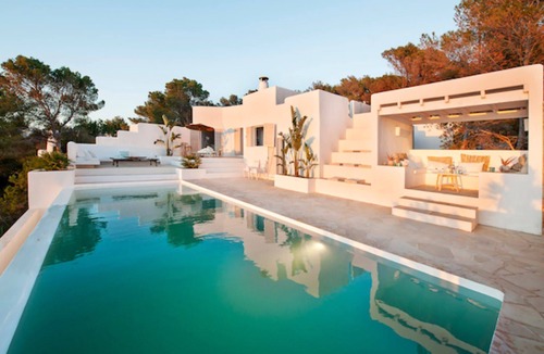 Cala Vadella Villa | Villa Arenas with private pool, garden and terrace