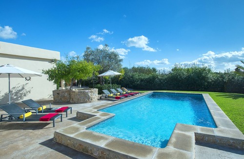 Les Palmeres Villa | VILLA BERNAT - 10 MIN WALK TO THE BEACH
