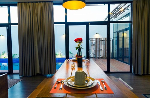 Unaizah Villa | Villa Blanche