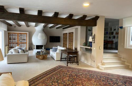 Sant Josep de sa Talaia Villa | Villa Can Goldi con vistas al mar