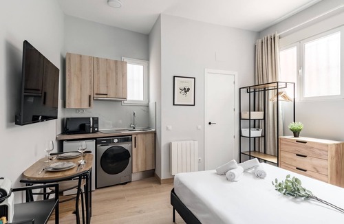 San Diego Apartment | Villa de Vallecas II – Studio for 2 people