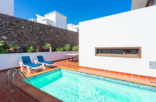 Los Mojones Villa | Villa Julianne 2 - Three Bedroom Villa, Sleeps 6