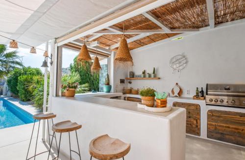 Arnella Villa | Villa Manana by Interhome