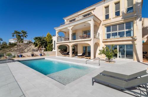 Coveta Fuma Villa | Villa Mina - First Line Villa