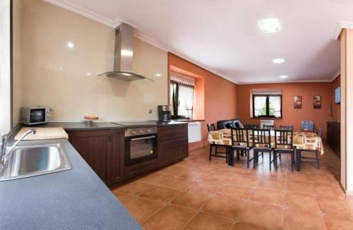 Aviles House | Villa Paula
