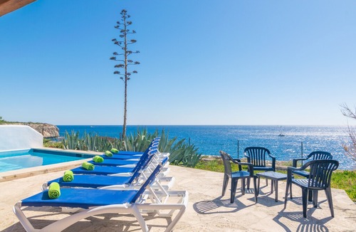 Cala Serena Villa | Villa Sol Naixent - Three Bedroom Villa, Sleeps 6