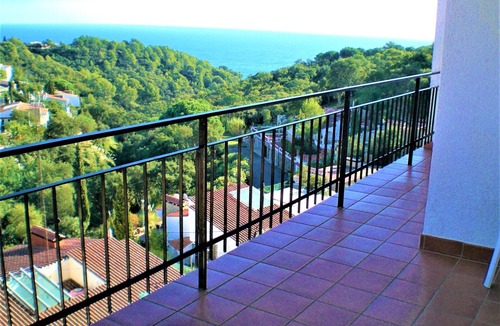 Canyelles Apartment | Villenpark Playaarena - Apt. Playa Brava C12