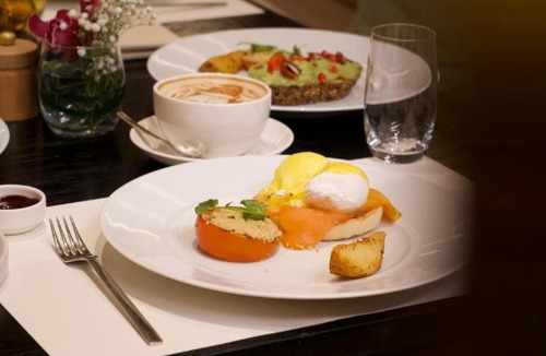 Diplomatic Area Hotel | W Doha