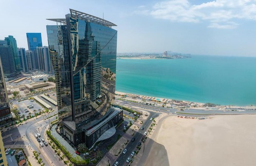 Diplomatic Area Hotel | W Doha