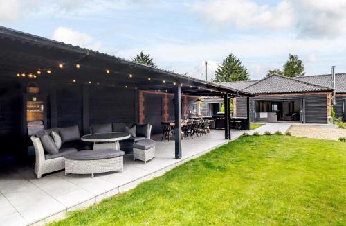 Thetford House | Walnut Tree Barn
