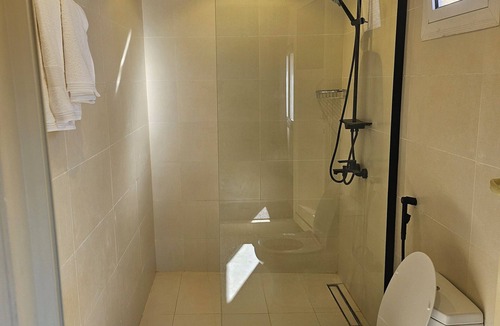 Western Province Apartment | Where beauty meets tranquility, go on a journey to the heart of natural beauty.