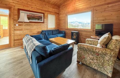 Pitlochry House | Whiteburn