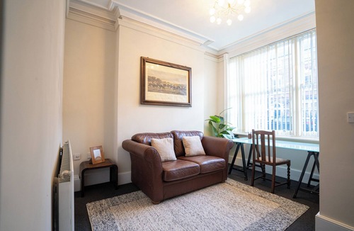 Wolverhampton Apartment | Wolverhampton City Centre, Luxury Apartment