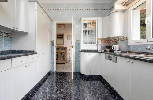 Trencall Villa | Wonderful private villa for 8 guests with WIFI, private pool, A/C, TV, patio and pets allowed