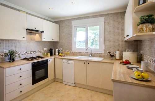 Orba House | Wonderful private villa for 6 people with WIFI, A/C, private pool, TV and terrace