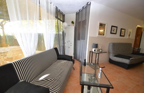 La Pineda Apartment | WVP - TIRRENO
