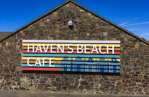 Broad Haven Hostel | YHA Broad Haven