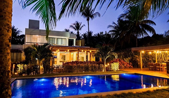 Beachfront house on the Route of Miracles