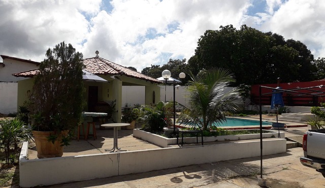 Buffet house and inn