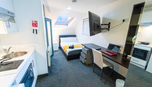 Charming 1-Bed Studio in Birmingham