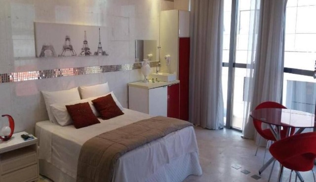 COMPACT HOTEL