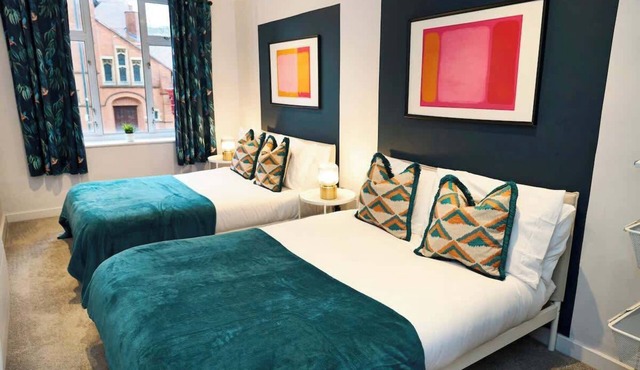 Grand 6BR Beachside Retreat | 12 Beds | Sleeps 20