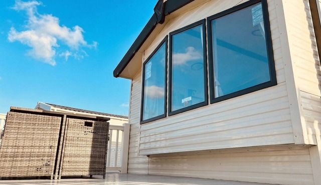Prime Lakeside Caravan at Haven Golden Sands