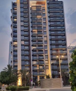 Skyline Luxe Sea view Apartemnt