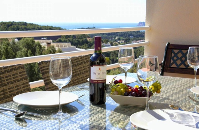 100 m² Apartment ∙ 3 bedrooms ∙ 6 guests