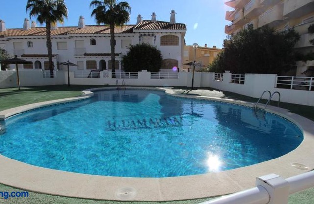 Campoamor 3243