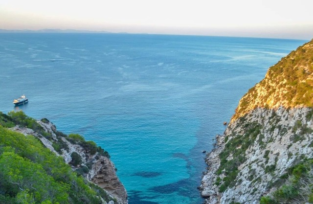 FORMENTERA SUITTE 3